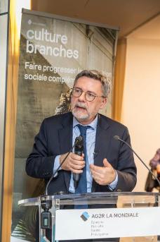 Renaud.Giroudet_228x343.jpg